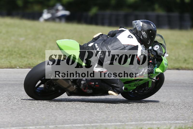 /Archiv-2025/22 06.06.2025 DISCOVER the BIKE ADR/Race 3 rot/44